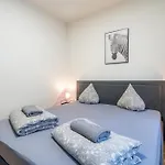 アパート - Garten - Balkon - 10 Min Zum Zentrum *