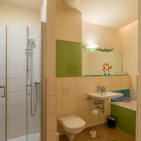 - Garten - Balkon - 10 Min Zum Zentrum