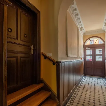 - Garten - Balkon - 10 Min Zum Zentrum *