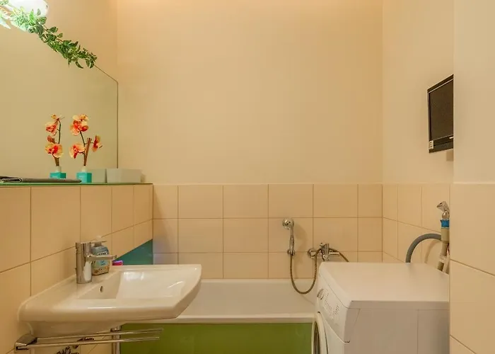 公寓 - Garten - Balkon - 10 Min Zum Zentrum